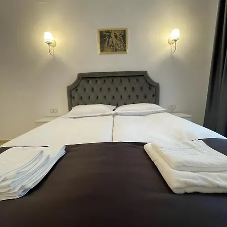 Cochet Boutique 4* Târgu Jiu