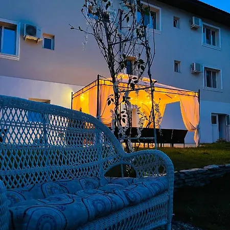 Cochet Boutique 4* Târgu Jiu