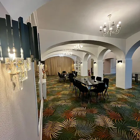 Ξενοδοχείο Cochet Boutique 4*